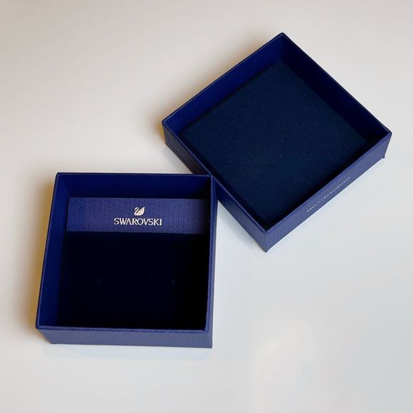 🍀@ Swarovski storage earrings empty box - Picture 3 of 6